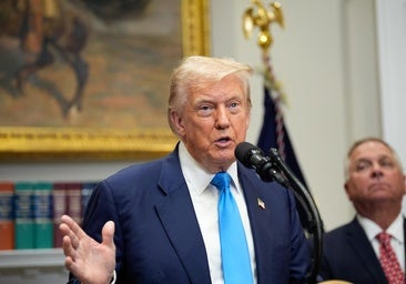 La Fed mantiene los tipos al 4,5% y resiste a los ataques de Trump