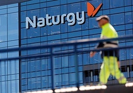 Naturgy coloca el 5,5% de su capital en el mercado para tener más acciones en negociación