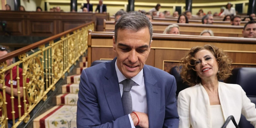 La espiral de gasto de la era Sánchez dispara la deuda por habitante por encima de los 32.000 euros