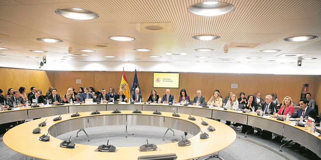 La batida de Hacienda y las autonomías contra las deslocalizaciones ficticias da solo con once casos