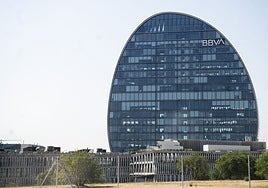 La CNMV autoriza la opa de BBVA sobre el Sabadell sin una mejora de la oferta