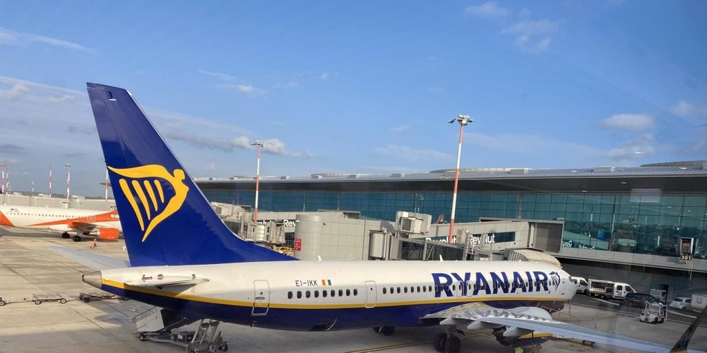 Ryanair amenaza con recortar otro millón de plazas en España el próximo verano