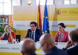 Retrasan una hora y media una reunión para digitalizar la administración por «problemas técnicos»