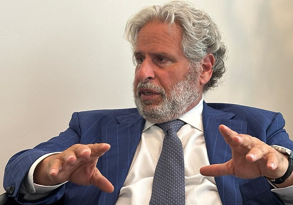 El abogado especializado en litigios, Robert Amsterdam