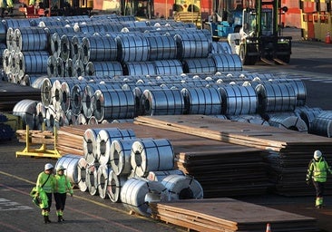 La UE busca imponer un arancel del 50% al acero chino y hacer frente común con Trump contra Pekín