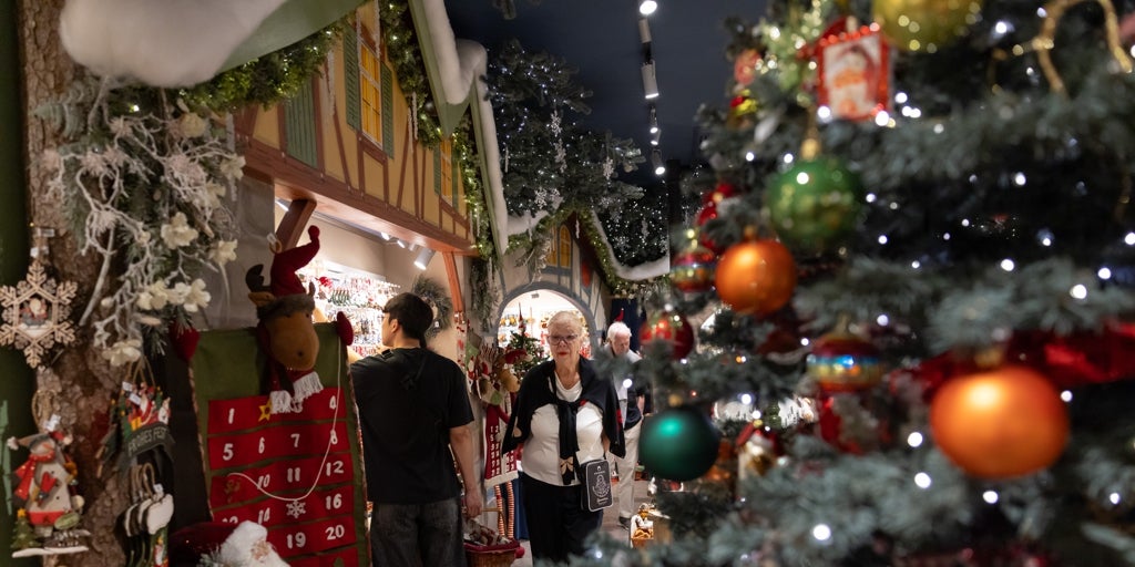 La Navidad se trabaja a destajo desde julio: «Te pone ya en modo festivo»