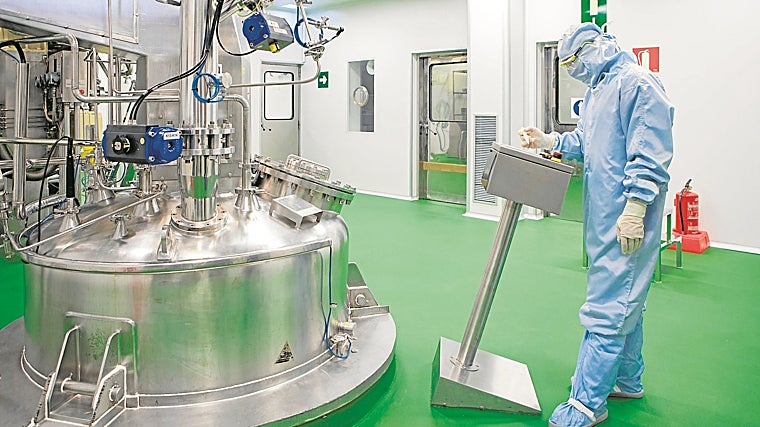 Sala de esterilización de la planta de fermentación industrial de precisión de Wacker en León
