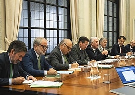 Cumbre energética de urgencia entre la CNMC y las grandes empresas por los problemas en la red