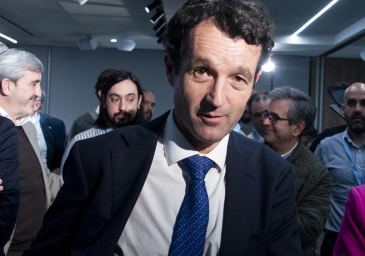 El presidente de Indra, Ángel Escribano