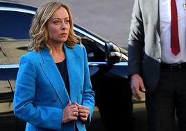 El Gobierno de Meloni recaudará 11.000 millones de bancos y aseguradoras para financiar gasto social y recorte de impuestos