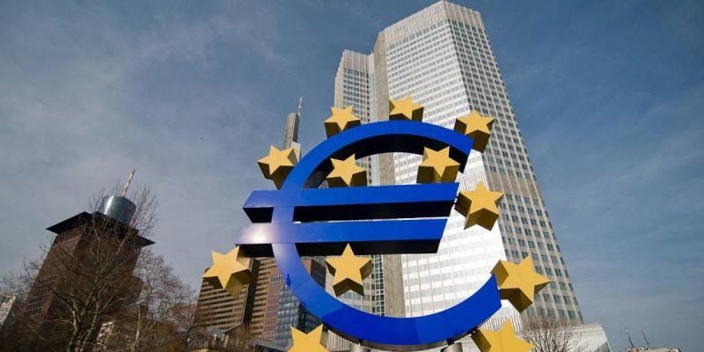 El BCE advierte a los bancos sobre el peligro de la exposición al dólar