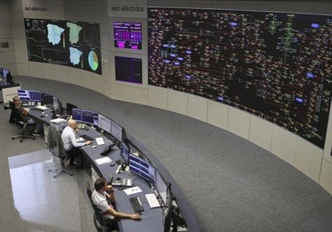 La CNMC mejora la propuesta de inversión para redes eléctricas, pero lejos de la ambición de las empresas