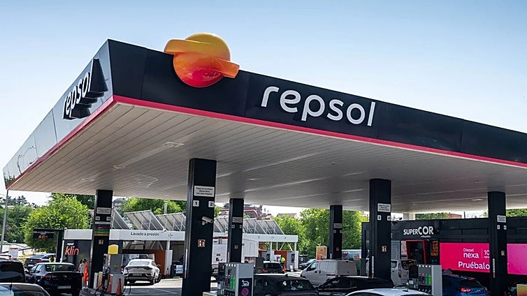 Repsol gana un 34% menos en los nueve primeros meses por los bajos precios del petróleo