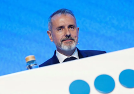 Telefónica baja otro 2,8% en Bolsa y la resaca del plan estratégico ya resta 3.800 millones a su capitalización