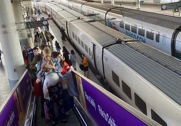 El Congreso fuerza a Renfe a volver a indemnizar por puntualidad con retrasos de 15 minutos