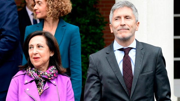 Interior irrita a Defensa al marginar al CNI en la nueva ley contra financiación terrorista