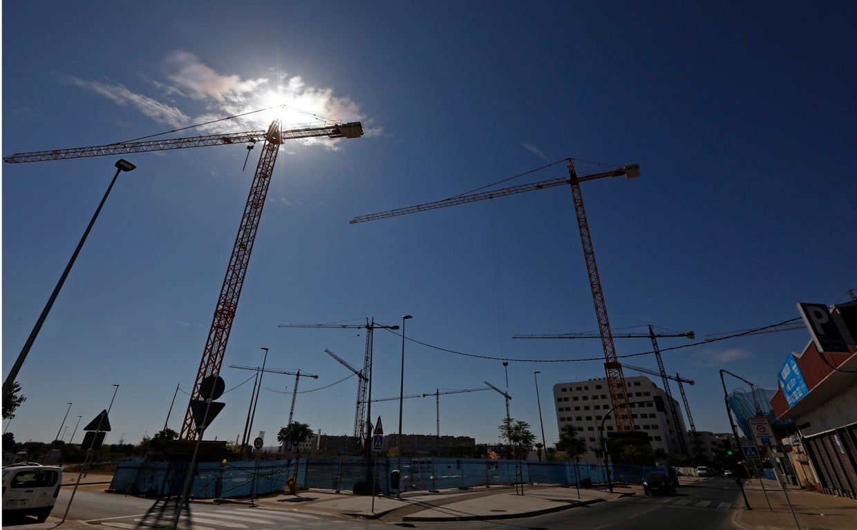 El visado de viviendas anticipa un parón en la construcción de Córdoba