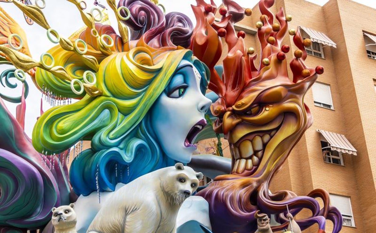 Hoguera de la categoría Especial La Cerámica