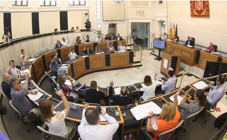 La Diputación de Alicante amplía el presupuesto y los plazos para que todos los ayuntamientos finalicen sus obras
