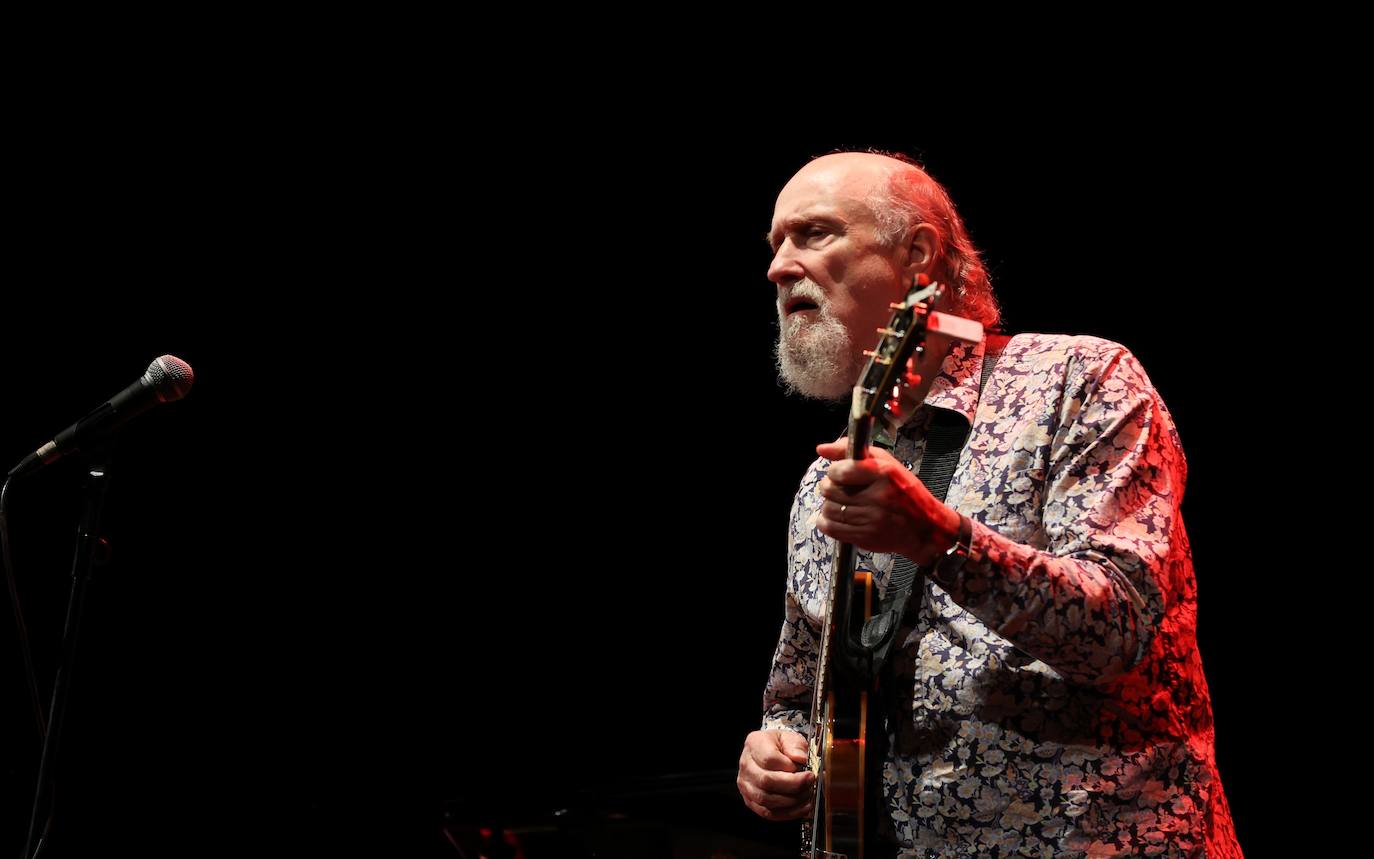 El concierto de John Scofield, en imágenes
