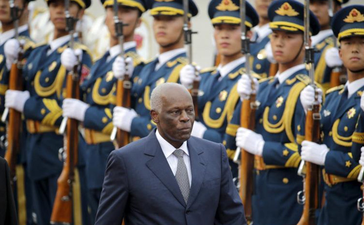 El expresidente de Angola Eduardo Dos Santos en 2015