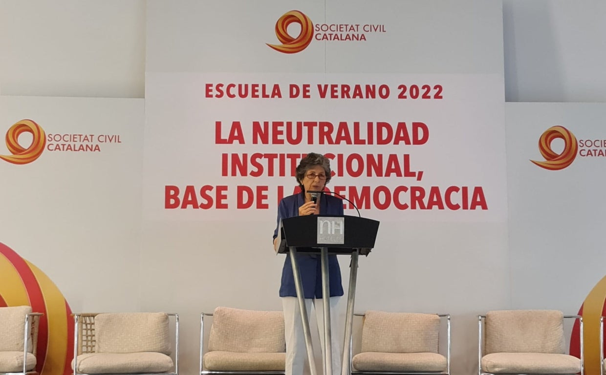 Elda Mata, presidenta de SCC, durante la clausura de las jornadas