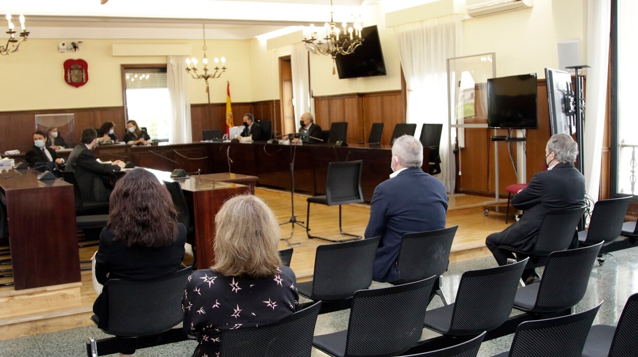 El expresidente de Invercaria en su séptimo juicio: «No me hubiera costado cumplir un procedimiento»