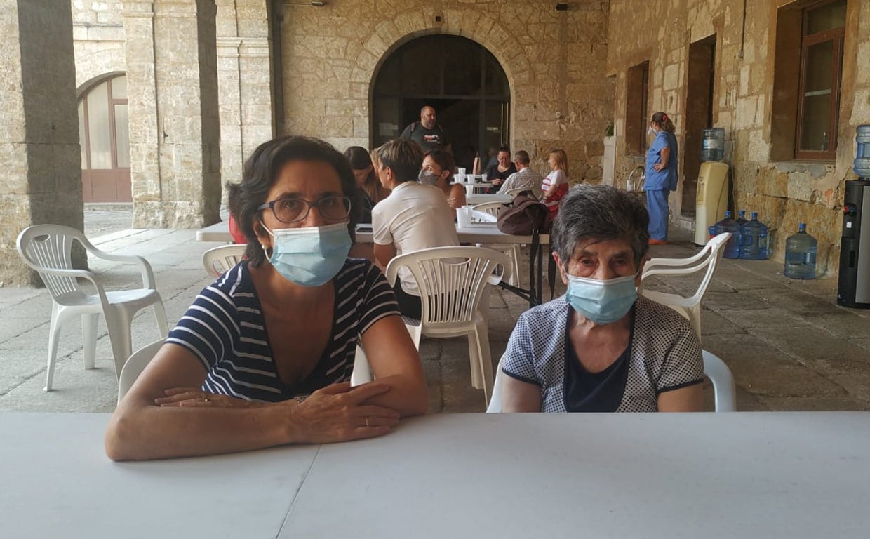 Laura y Laureana, en la Escuela-Hogar de Ciudad Rodrigo