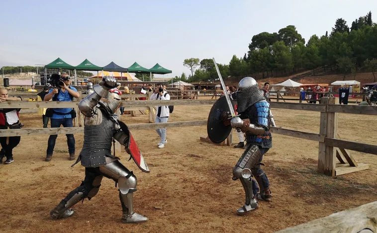 El combate medieval en el castillo de Belmonte salta a las pantallas