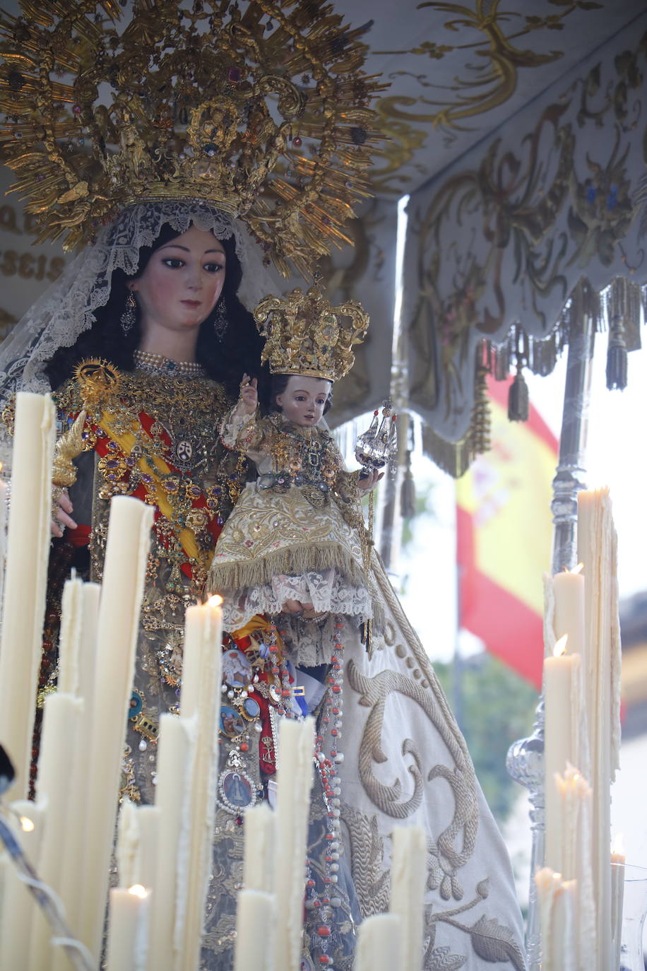 La procesión de la Virgen del Carmen de San Cayetano, en imágenes
