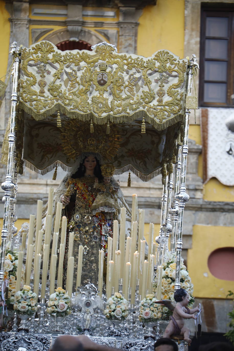La procesión de la Virgen del Carmen de San Cayetano, en imágenes
