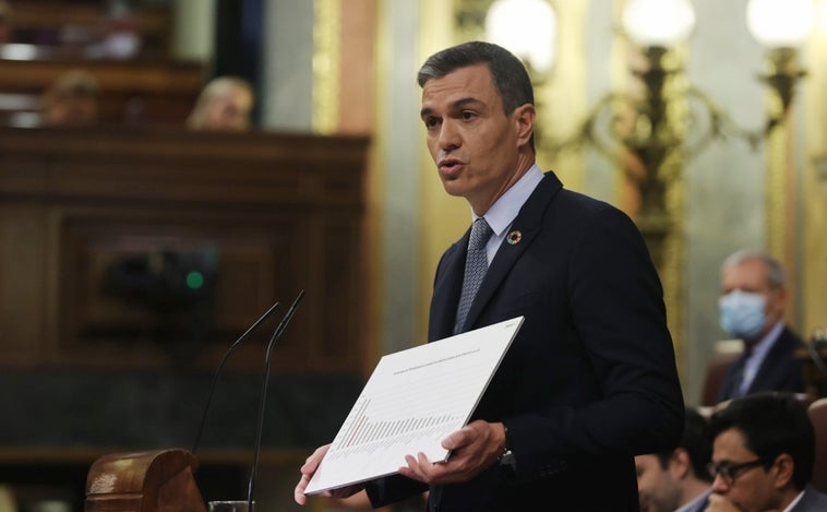 Pedro Sánchez rearma al PSOE y evita cambios en partido y gobierno