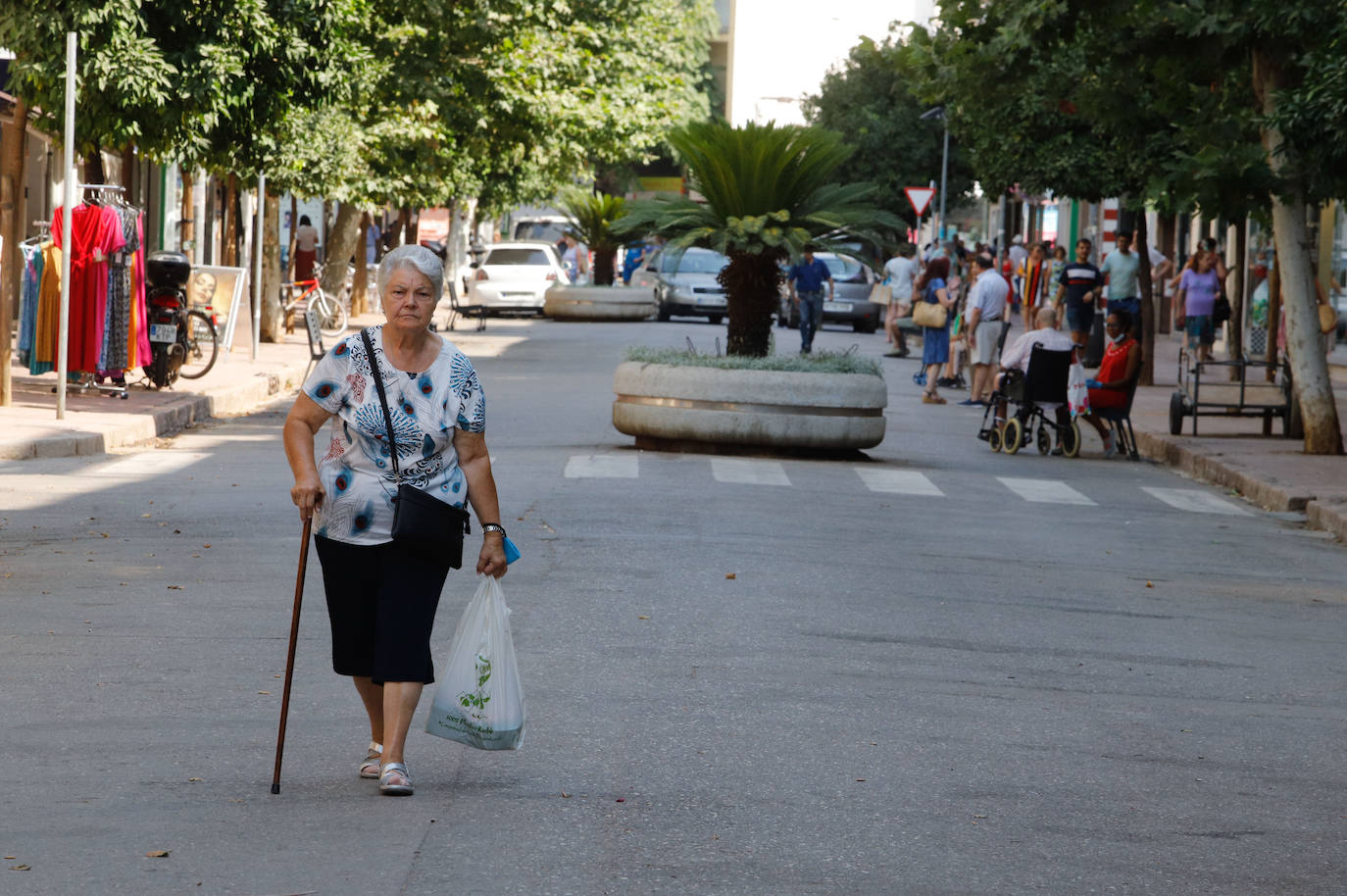 El auge del Centro Comercial Abierto de la Viñuela, en imágenes