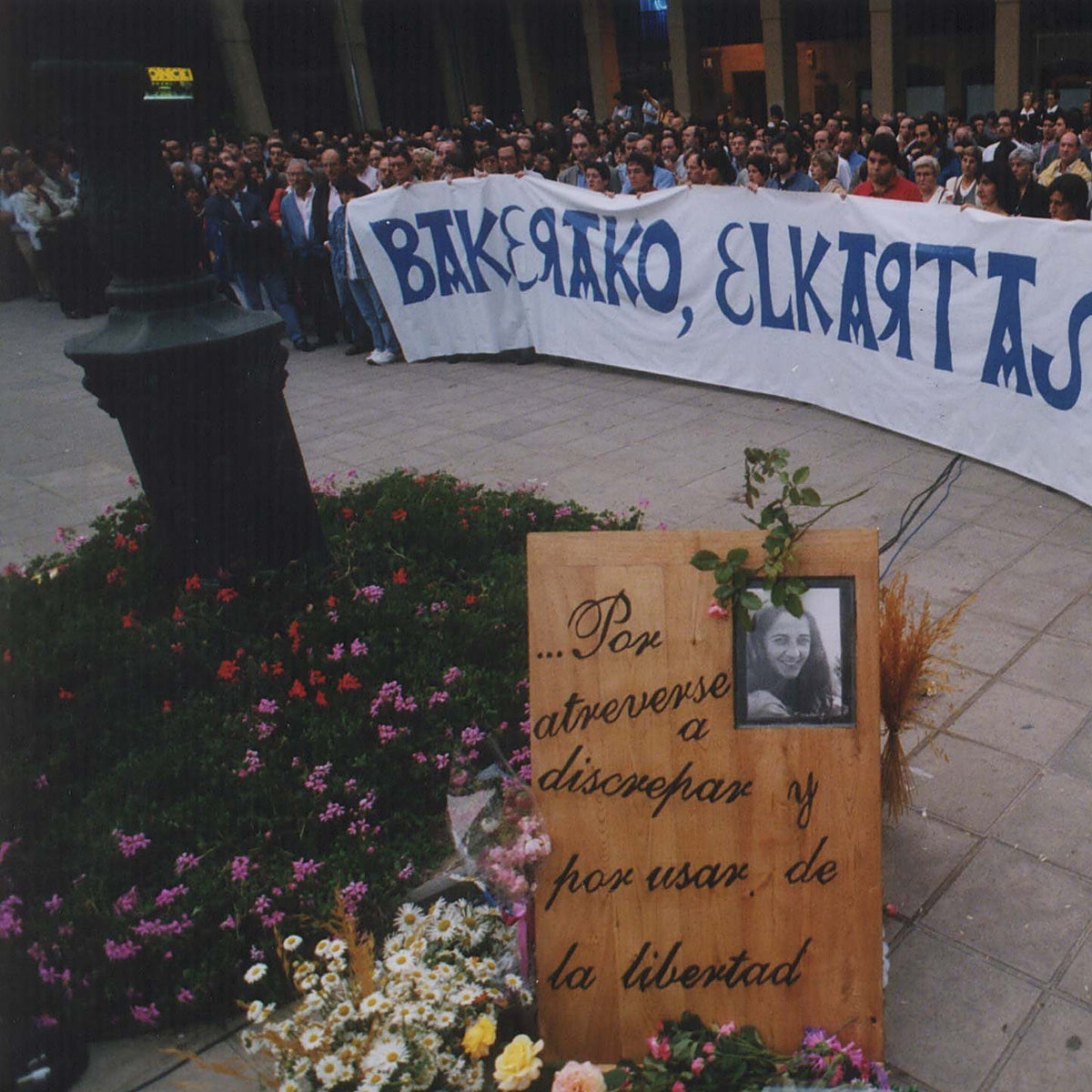 La Ley de Memoria pactada con Bildu olvida a los arrepentidos asesinados por ETA