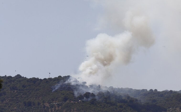 Una colilla, posible causa del incendio en la Sierra de Córdoba, ya controlado