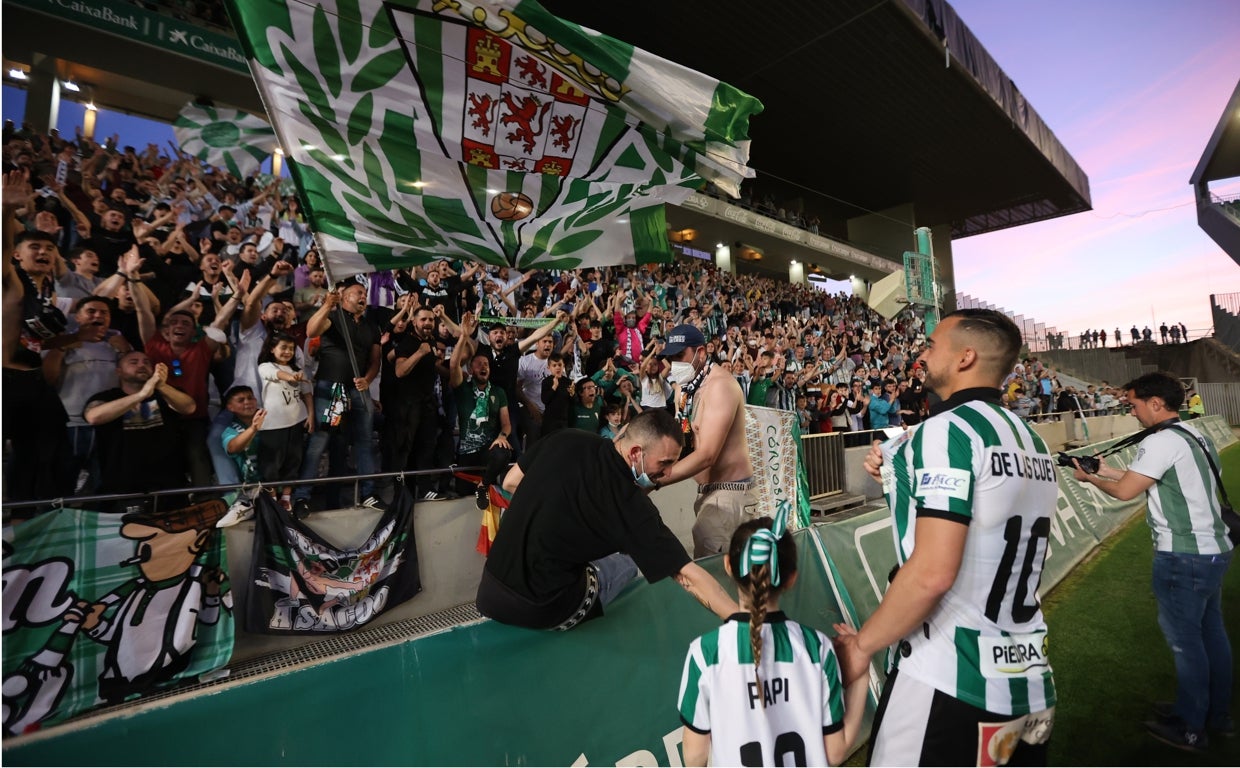 El concesionario del estadio del Córdoba CF tendrá cuatro años para iniciar la nueva tribuna