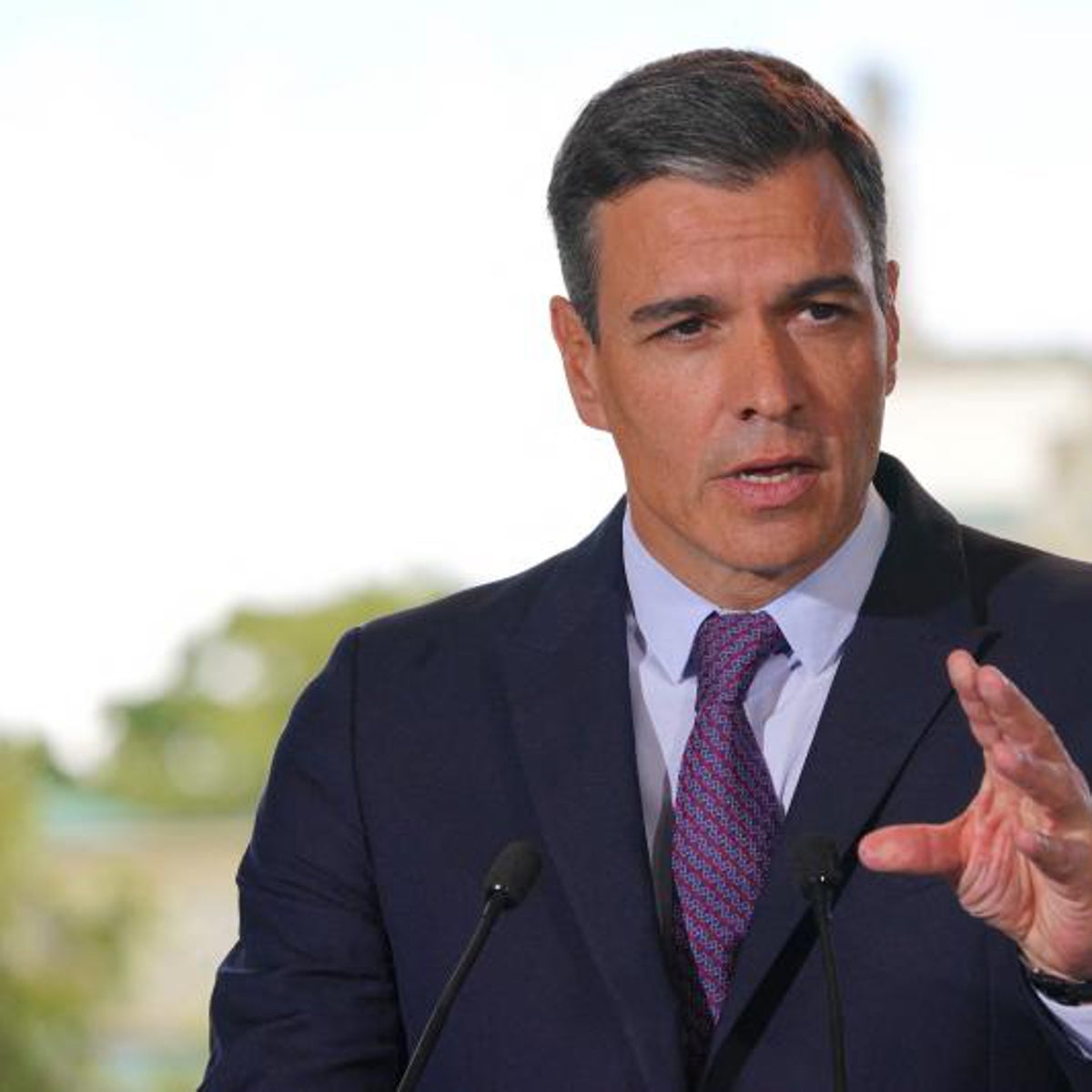 Sánchez defiende a Chaves y Griñán, condenados por un fraude de 680 millones de euros