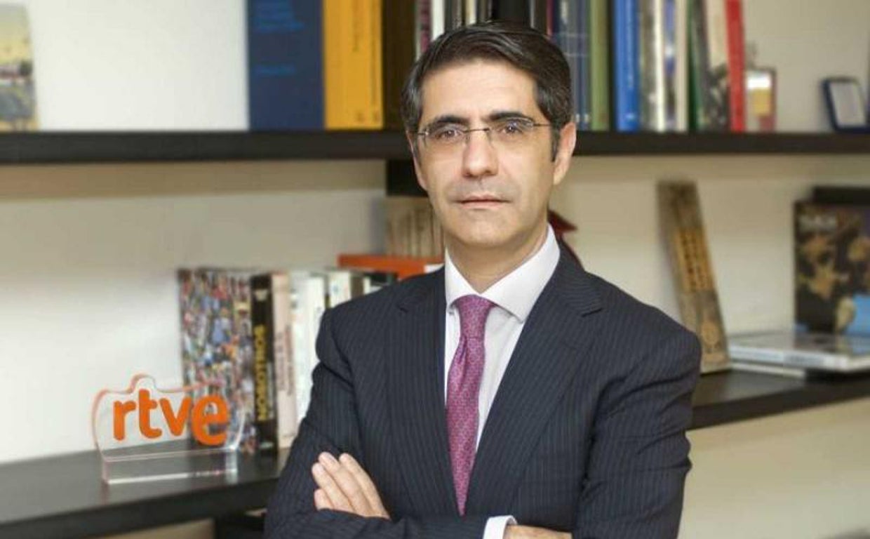 Manuel Ventero: «La Reina Letizia supera a la mayoría de sus coetáneas en intensidad de trabajo, compromiso y eficacia»