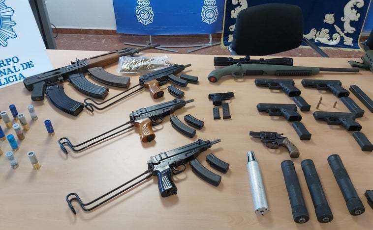 Detenido el narco que atropelló a tres policías con un arsenal