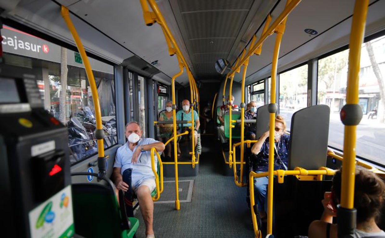 El bonobús de Aucorsa costará la mitad de septiembre a diciembre