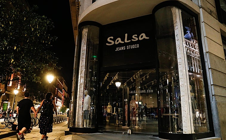 España, a oscuras para ahorrar energía