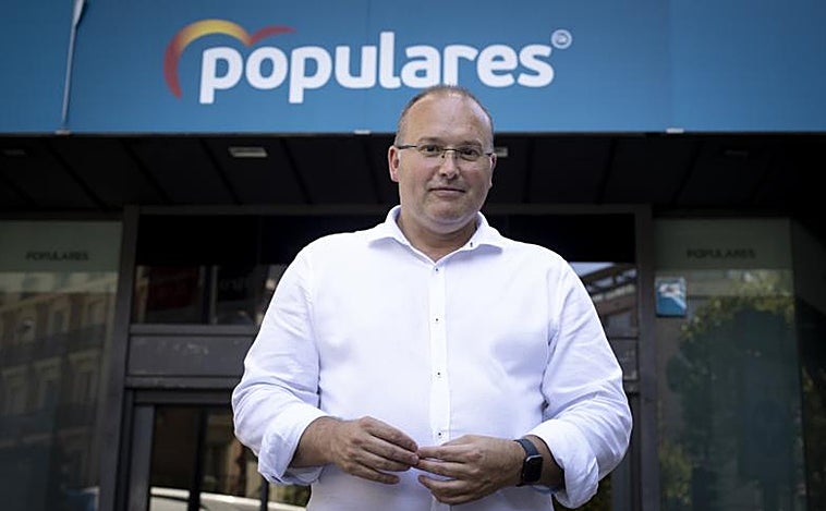 Miguel Tellado: «Feijóo genera confianza a izquierda y derecha y así construye la mayoría»