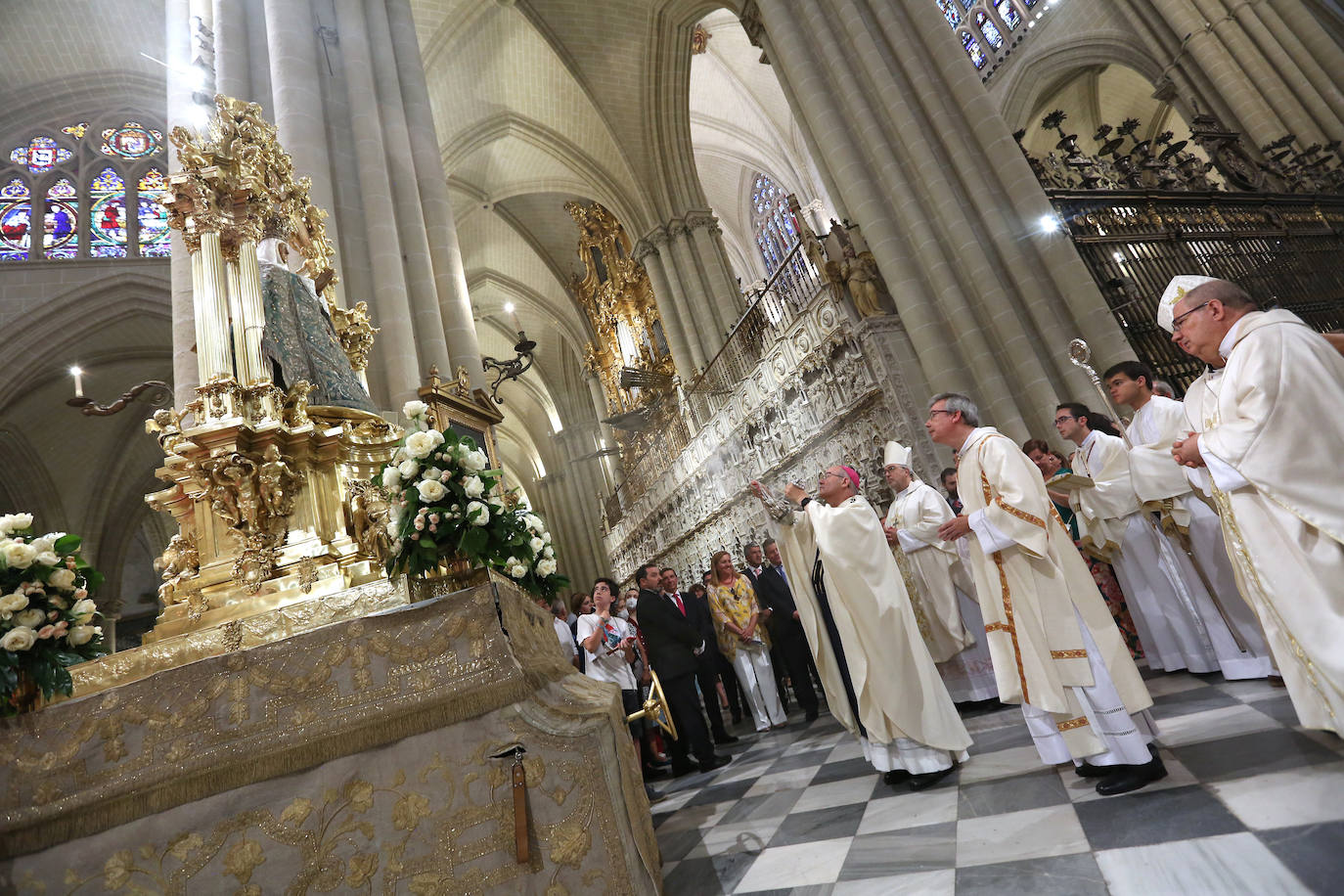 Todas las imágenes: Vuelve la alegría por el agua de la Virgen del Sagrario, patrona de Toledo
