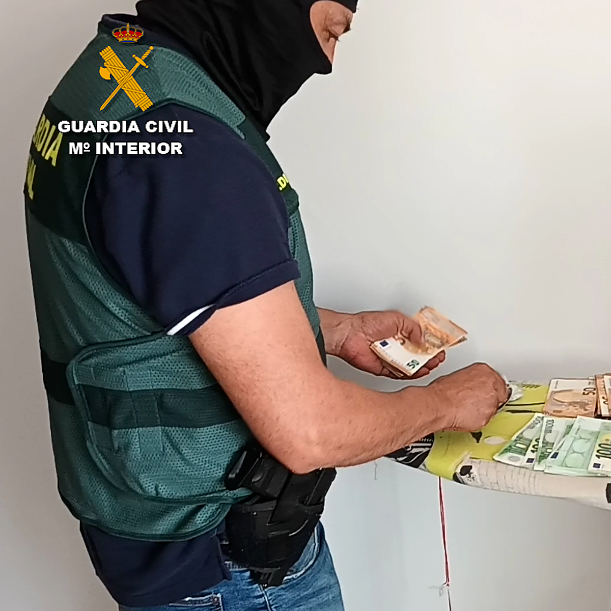 Desmantelada una mafia en Tenerife dedicada al blanqueo de dinero negro ruso