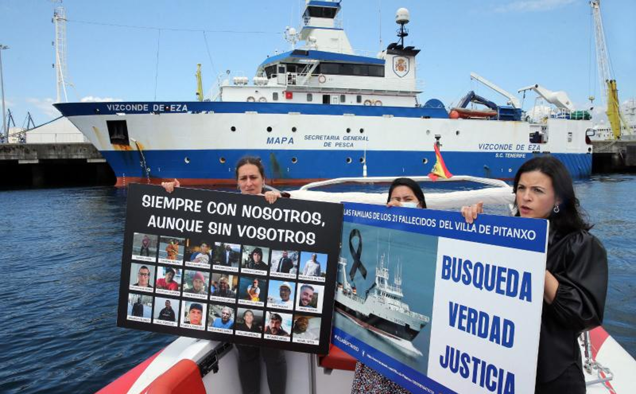 Familiares de las víctimas en una de las protestas