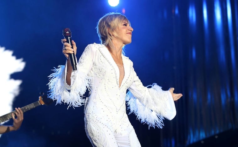 Ana Torroja conquista al público toledano con un viaje por sus grandes éxitos