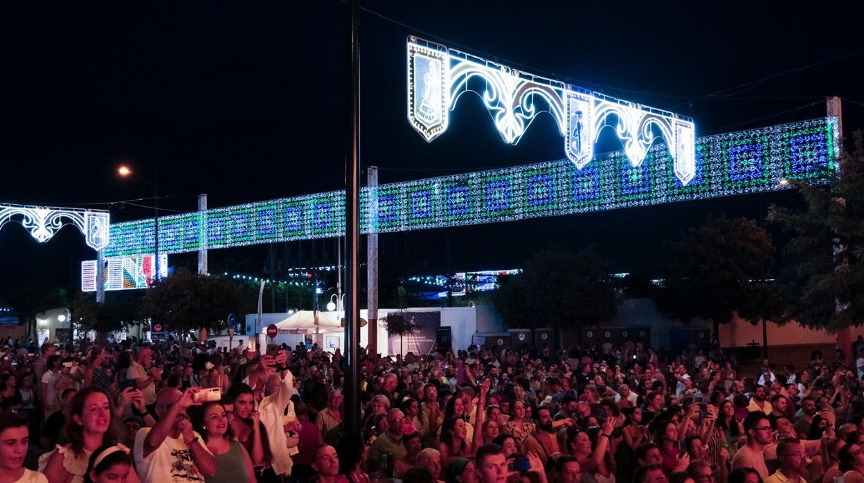 Denuncian dos 'pinchazos' para una posible sumisión química a dos mujeres en la Feria de Málaga