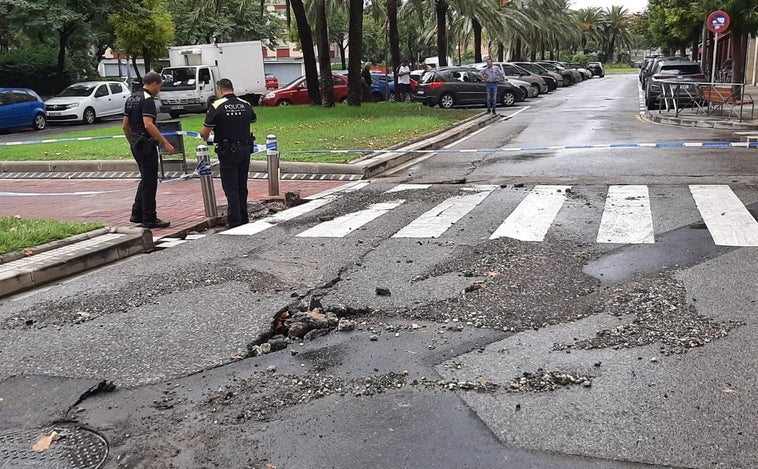 Una tromba de agua deja granizo como pelotas de tenis, inundaciones y un tornado en Tarragona