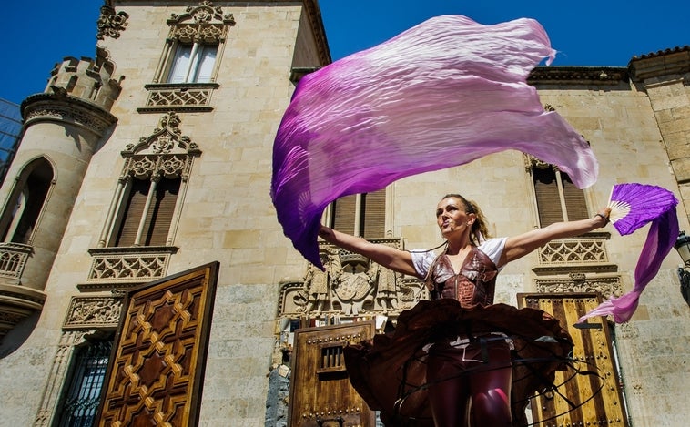 Luz y color en Ciudad Rodrigo durante la XXV Feria de Teatro de Castilla y León