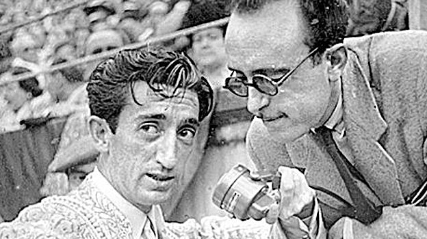 Matías Prats entrevista a Manolete dos semanas antes de su cogida mortal